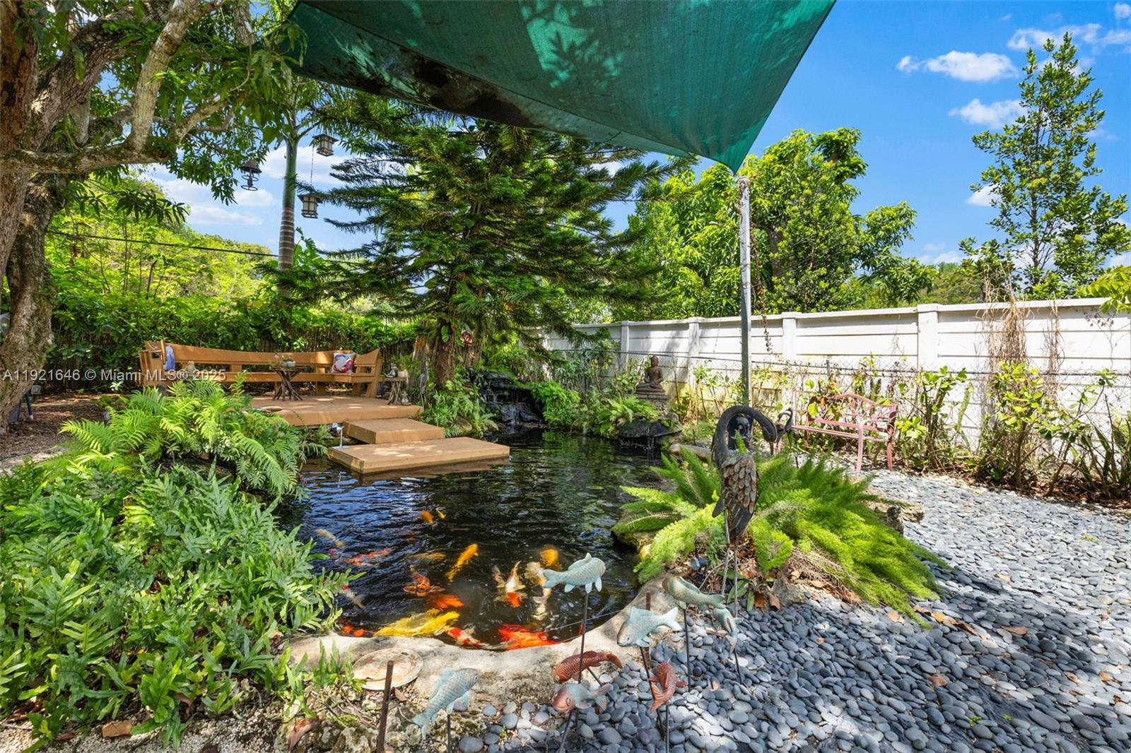 7720 SW 79th Ct Miami, FL 33143