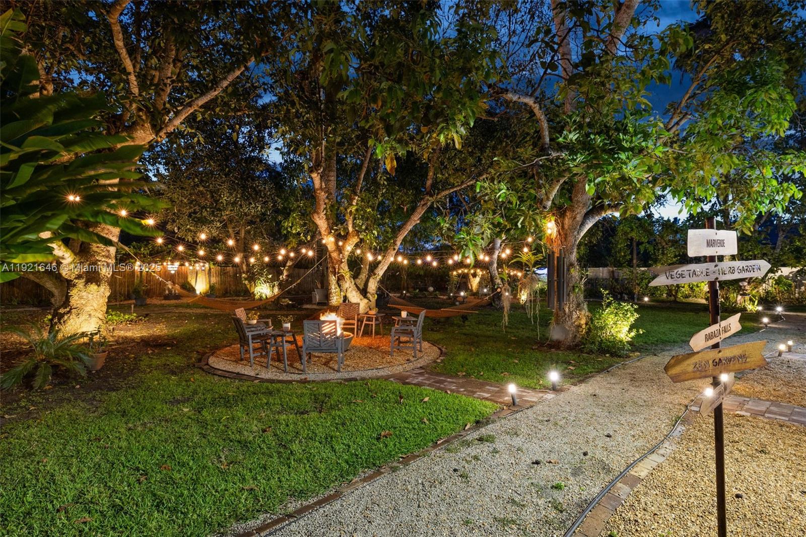 7720 SW 79th Ct Miami, FL 33143