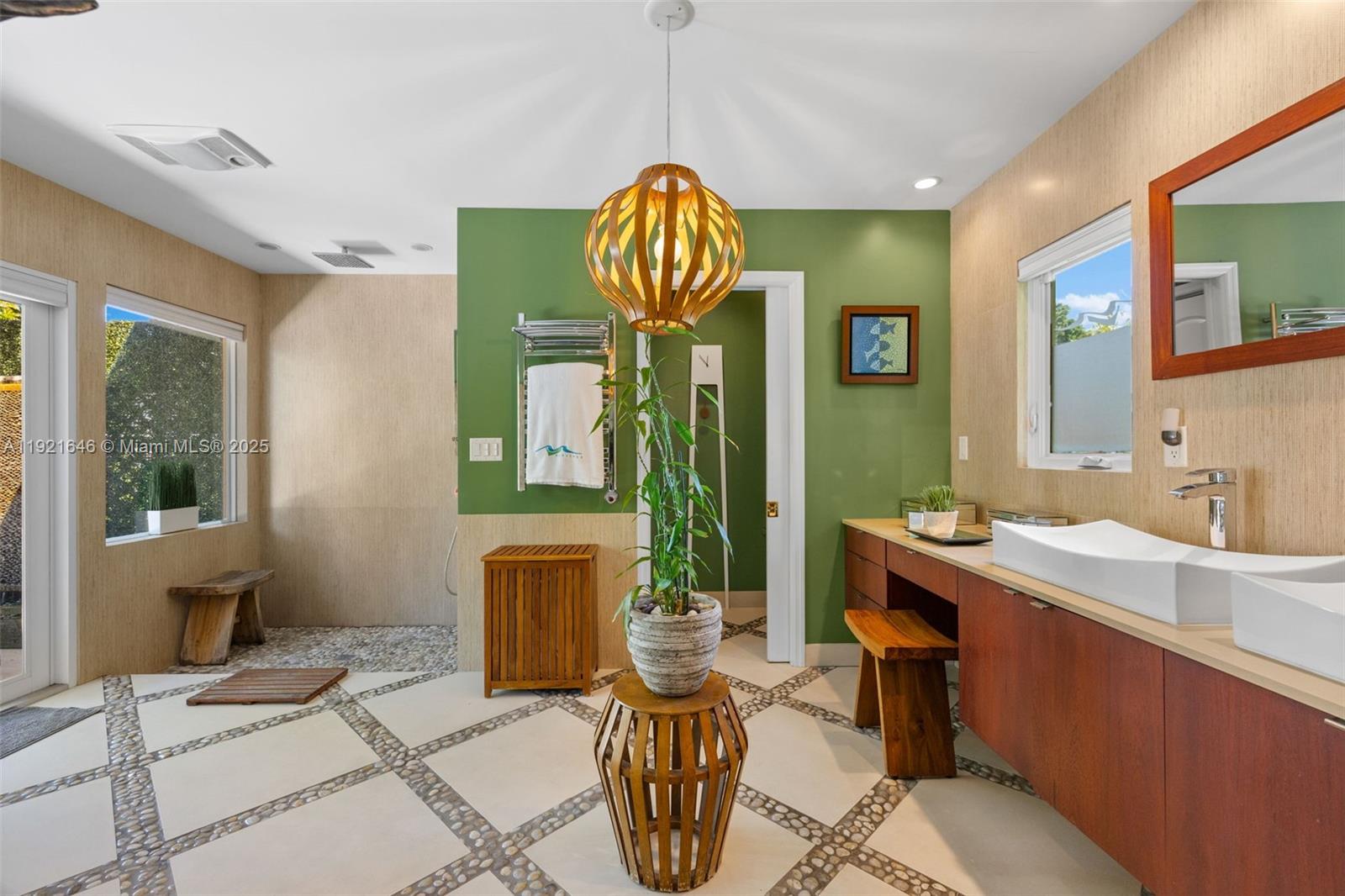 7720 SW 79th Ct Miami, FL 33143