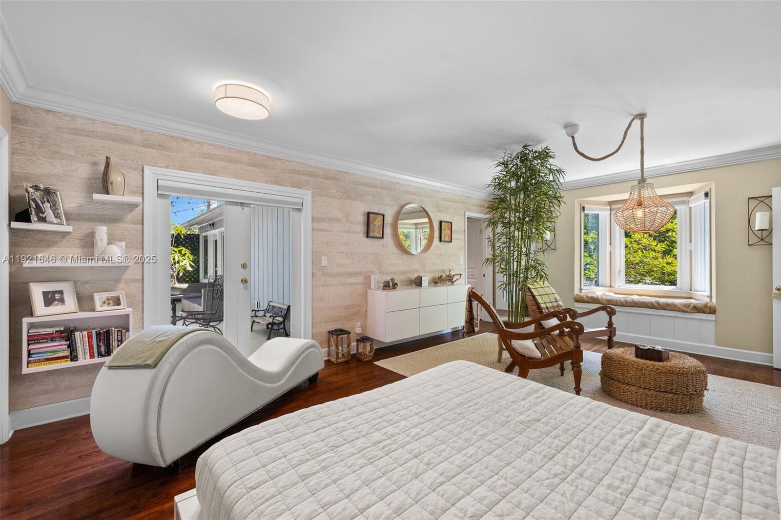 7720 SW 79th Ct Miami, FL 33143