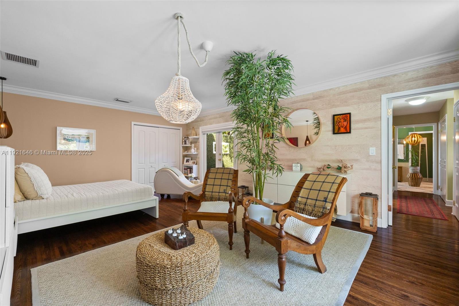 7720 SW 79th Ct Miami, FL 33143