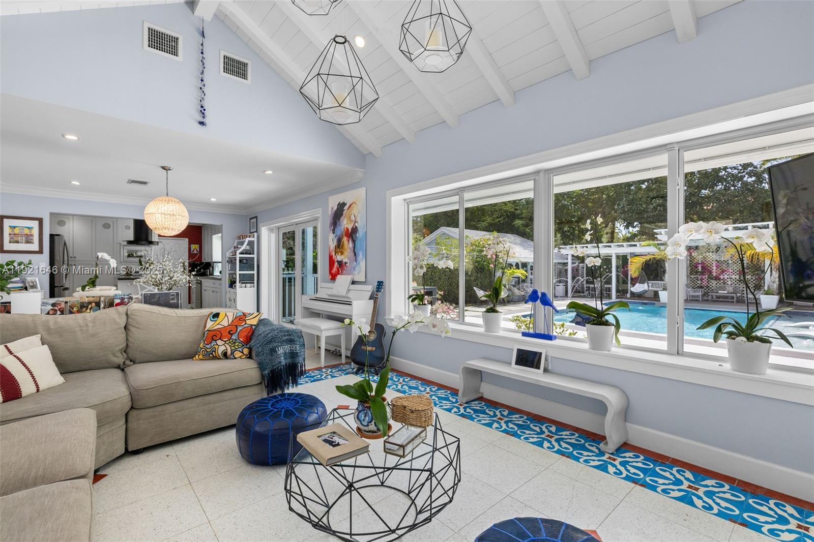 7720 SW 79th Ct Miami, FL 33143