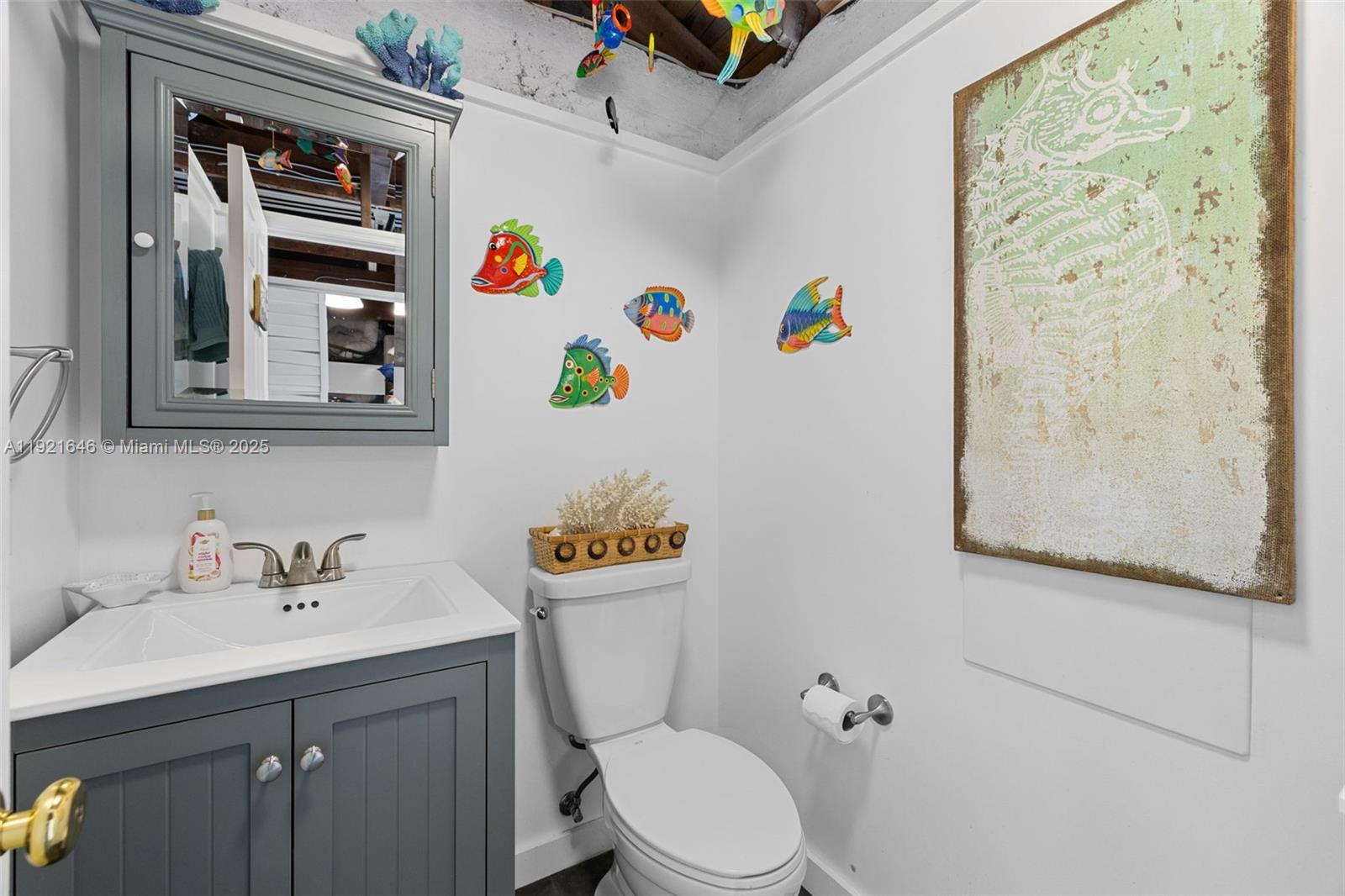 7720 SW 79th Ct Miami, FL 33143