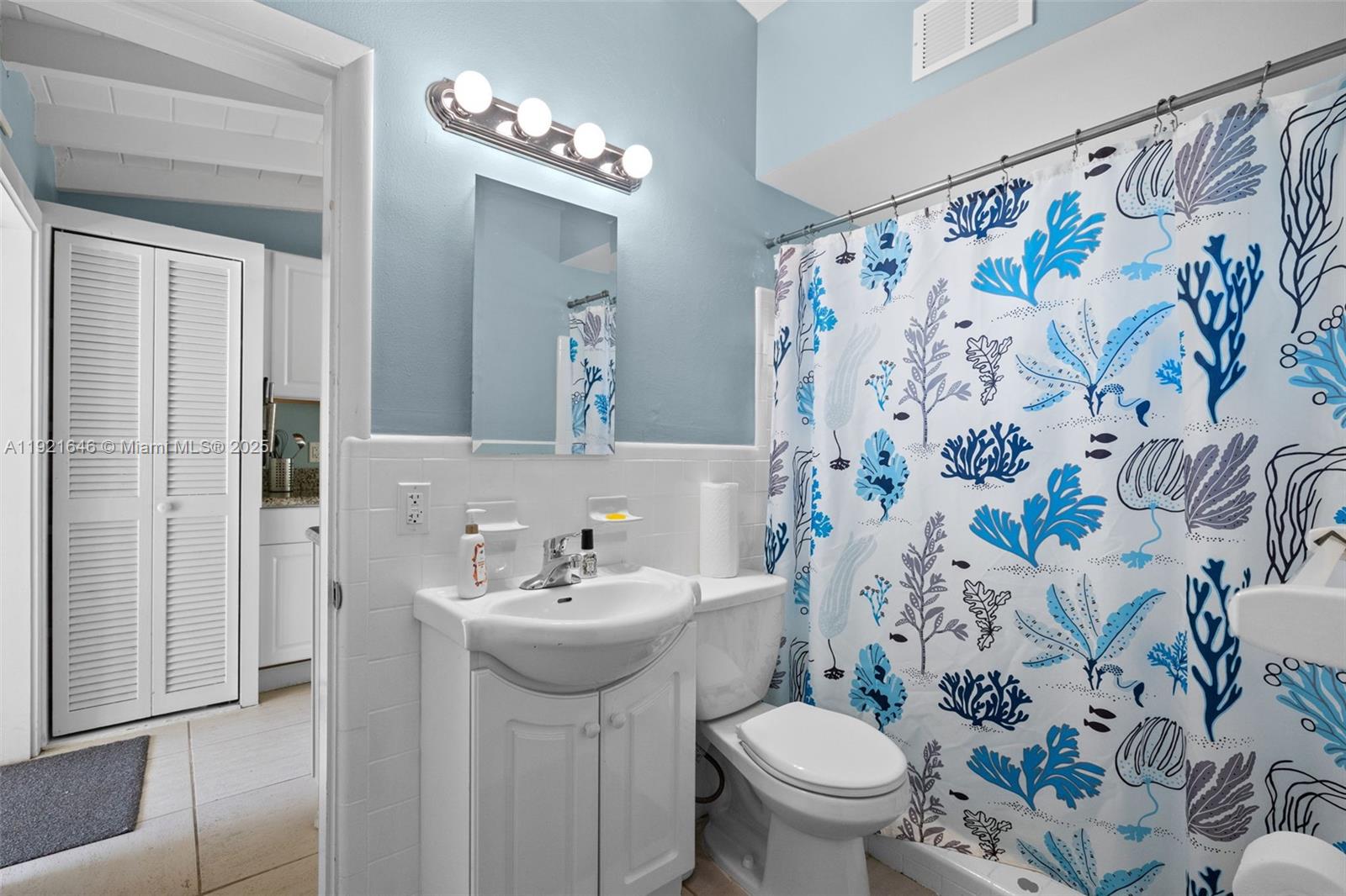 7720 SW 79th Ct Miami, FL 33143