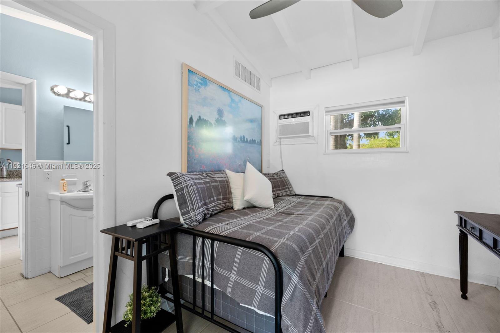 7720 SW 79th Ct Miami, FL 33143