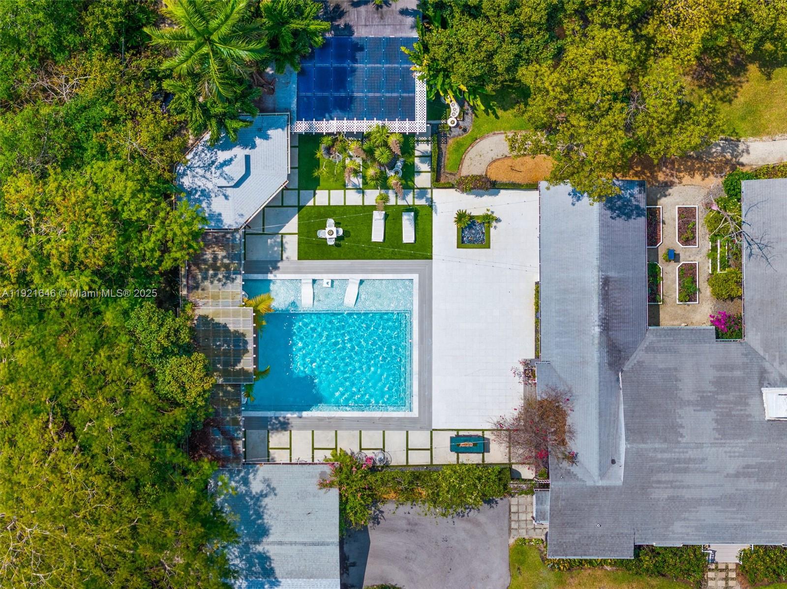 7720 SW 79th Ct Miami, FL 33143