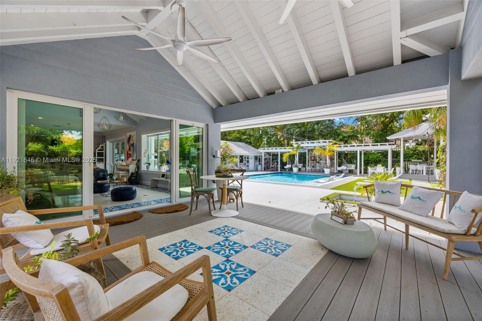 7720 SW 79th Ct Miami, FL 33143