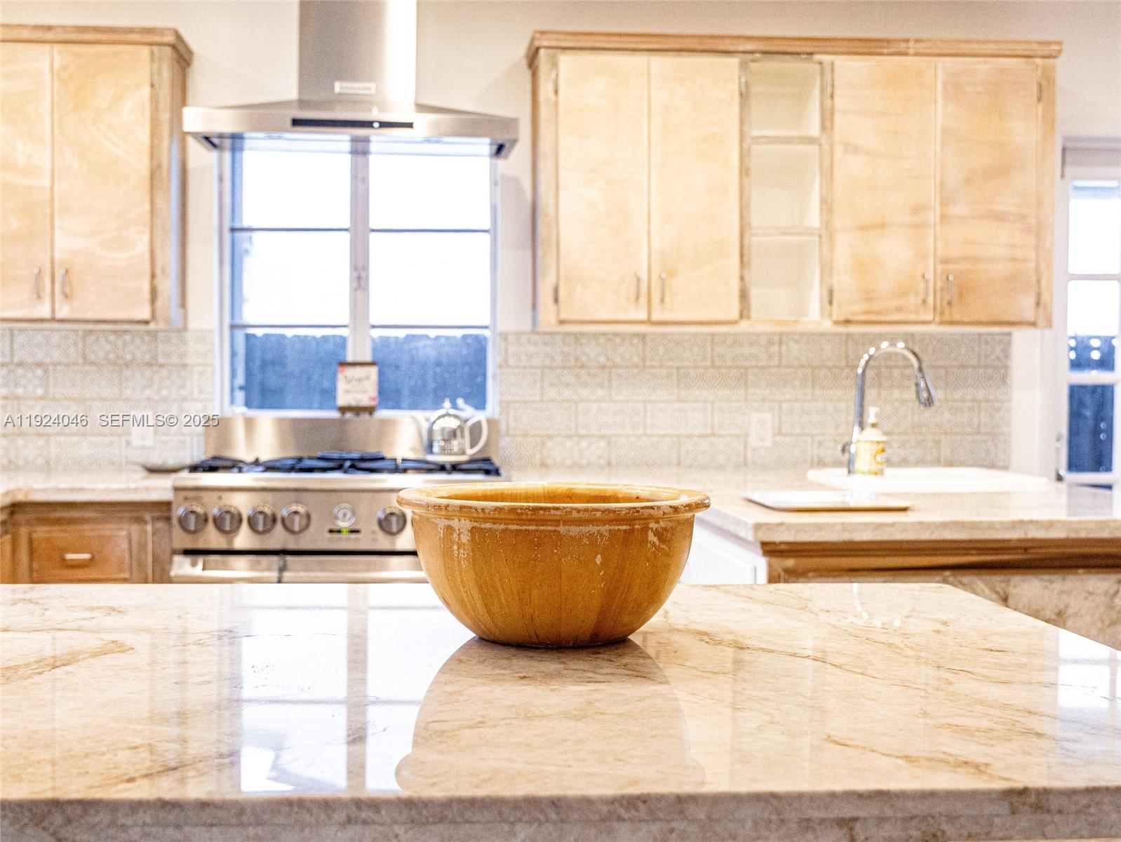 8942 Froude Ave Surfside, FL 33154