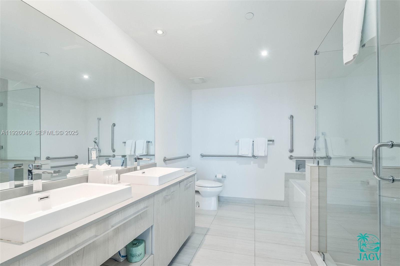 4010 S Ocean Dr #R3005 Hollywood, FL 33019