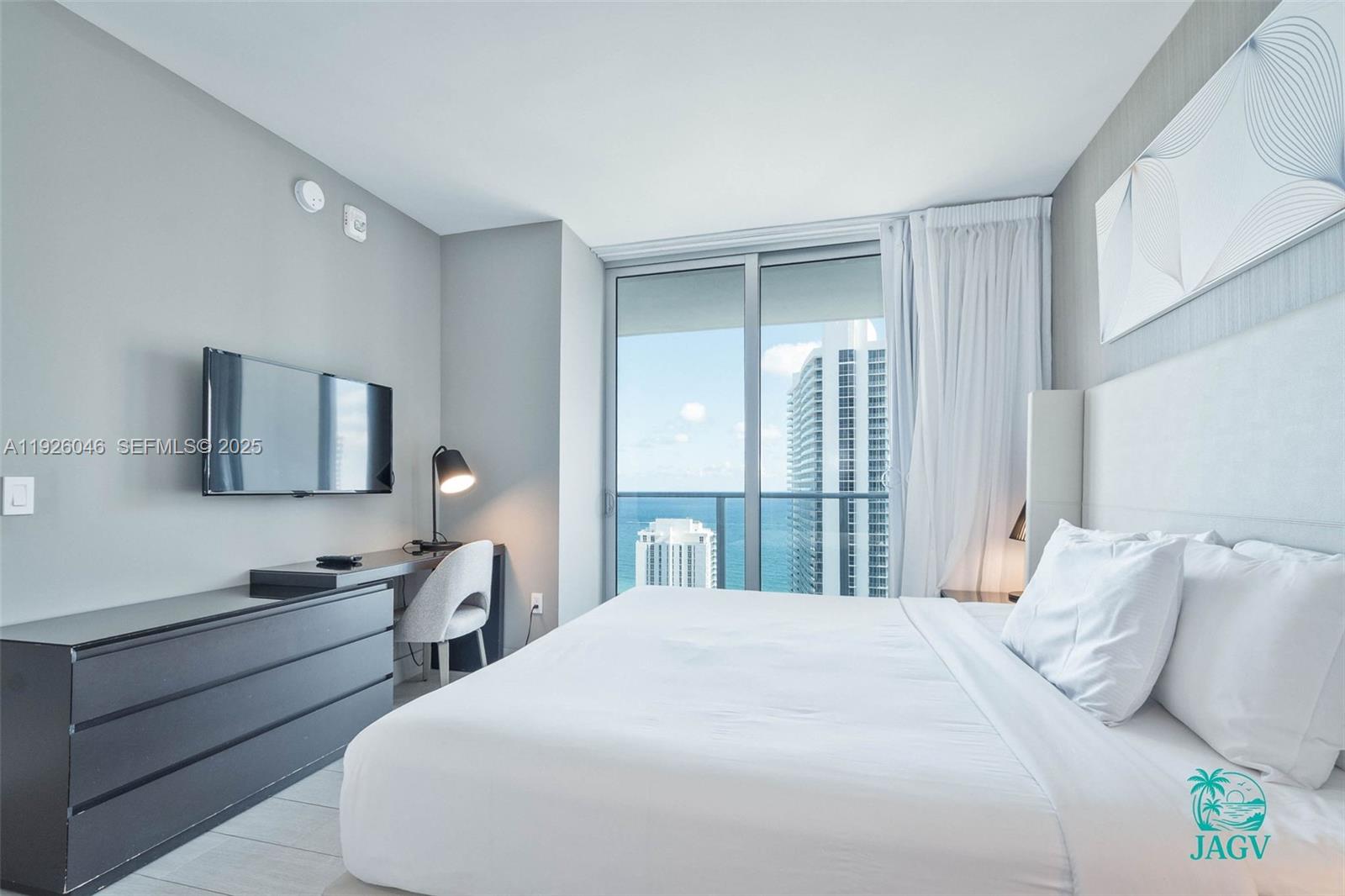 4010 S Ocean Dr #R3005 Hollywood, FL 33019