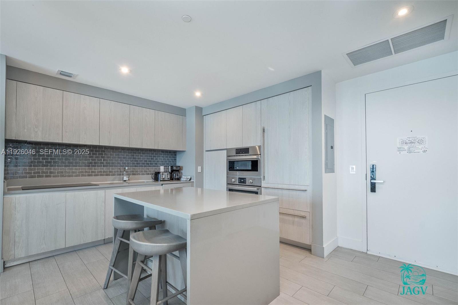 4010 S Ocean Dr #R3005 Hollywood, FL 33019