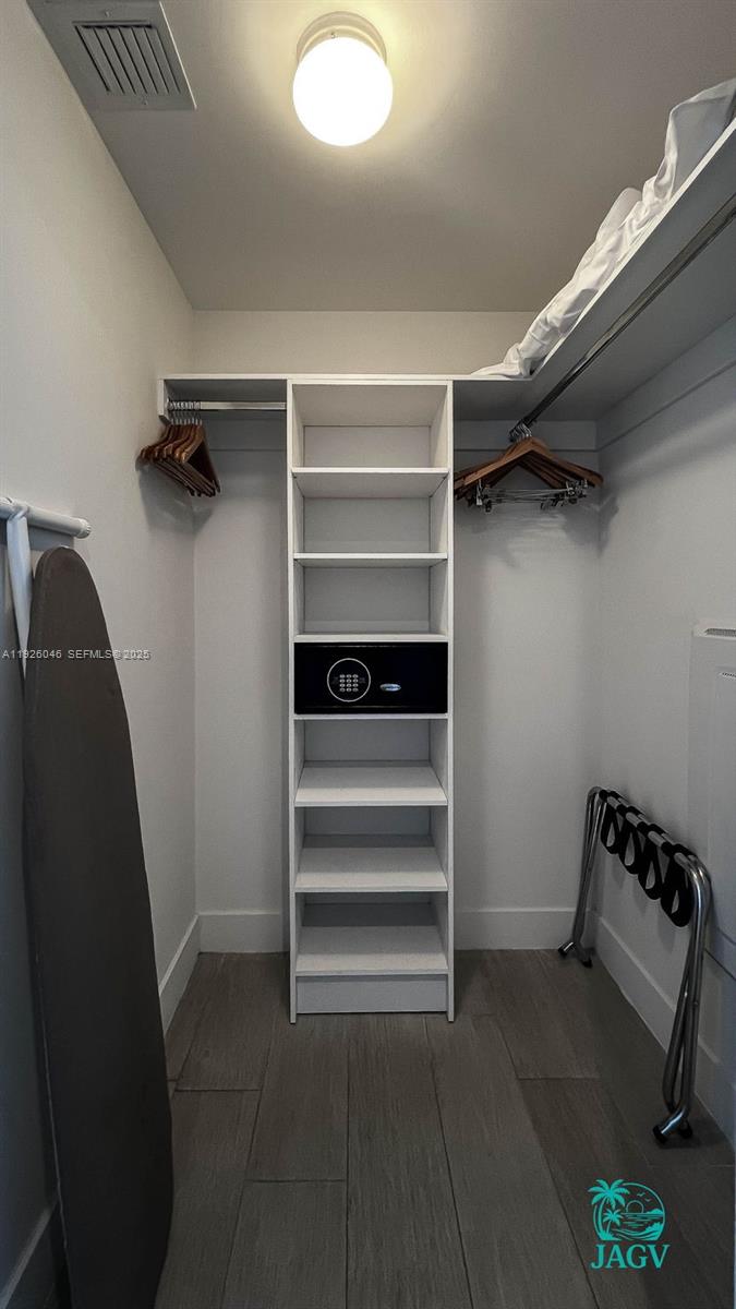 4010 S Ocean Dr #R3005 Hollywood, FL 33019