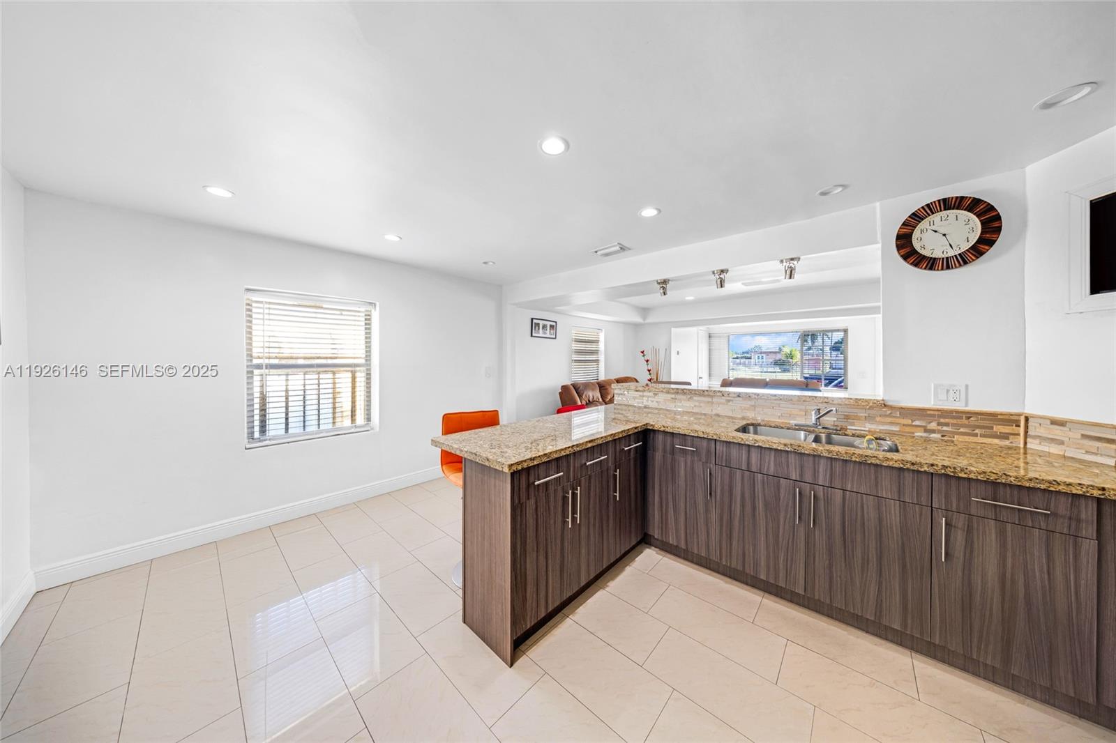 4660 E 4th Ave Hialeah, FL 33013