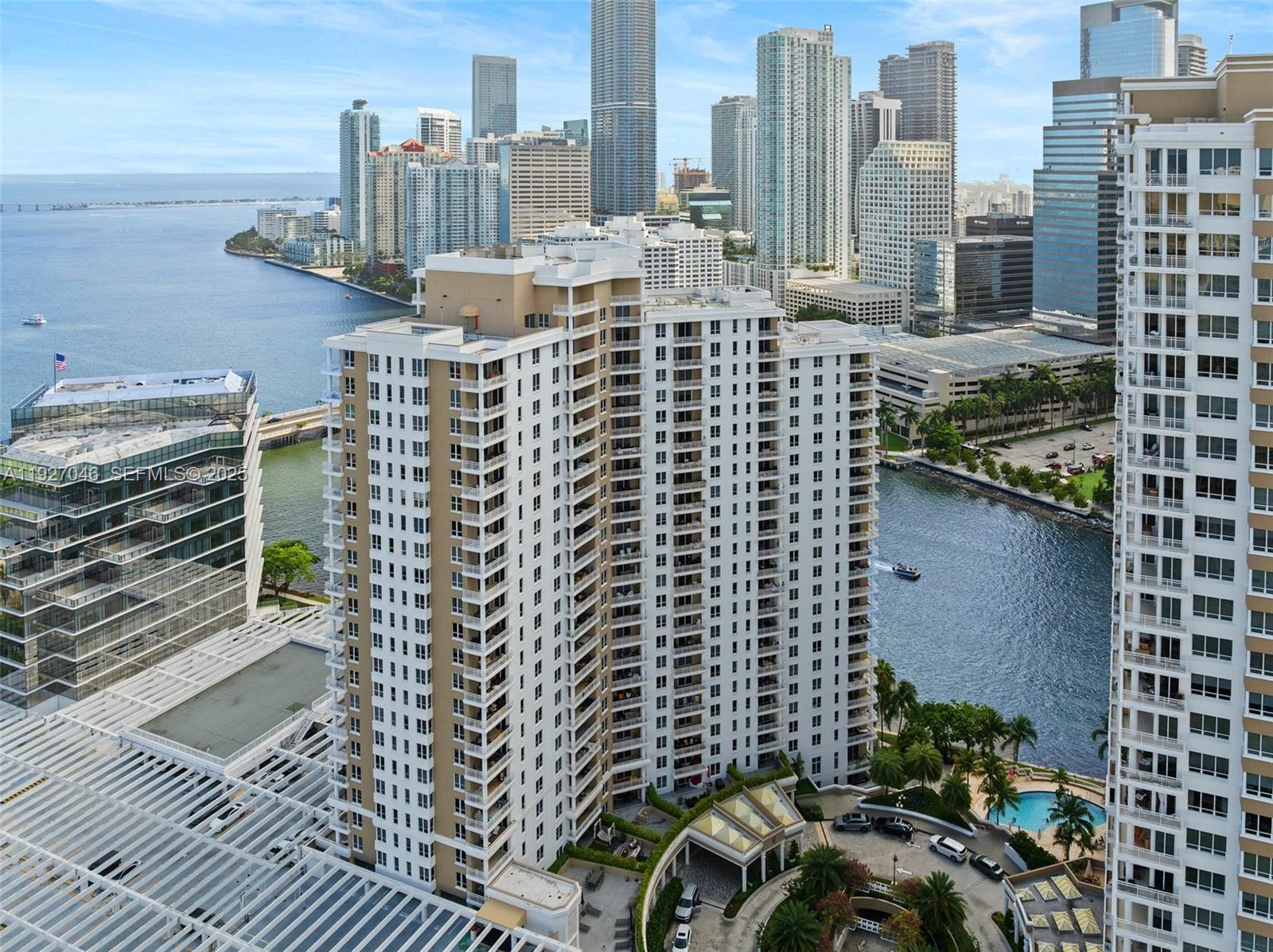 701 Brickell Key Blvd #1605