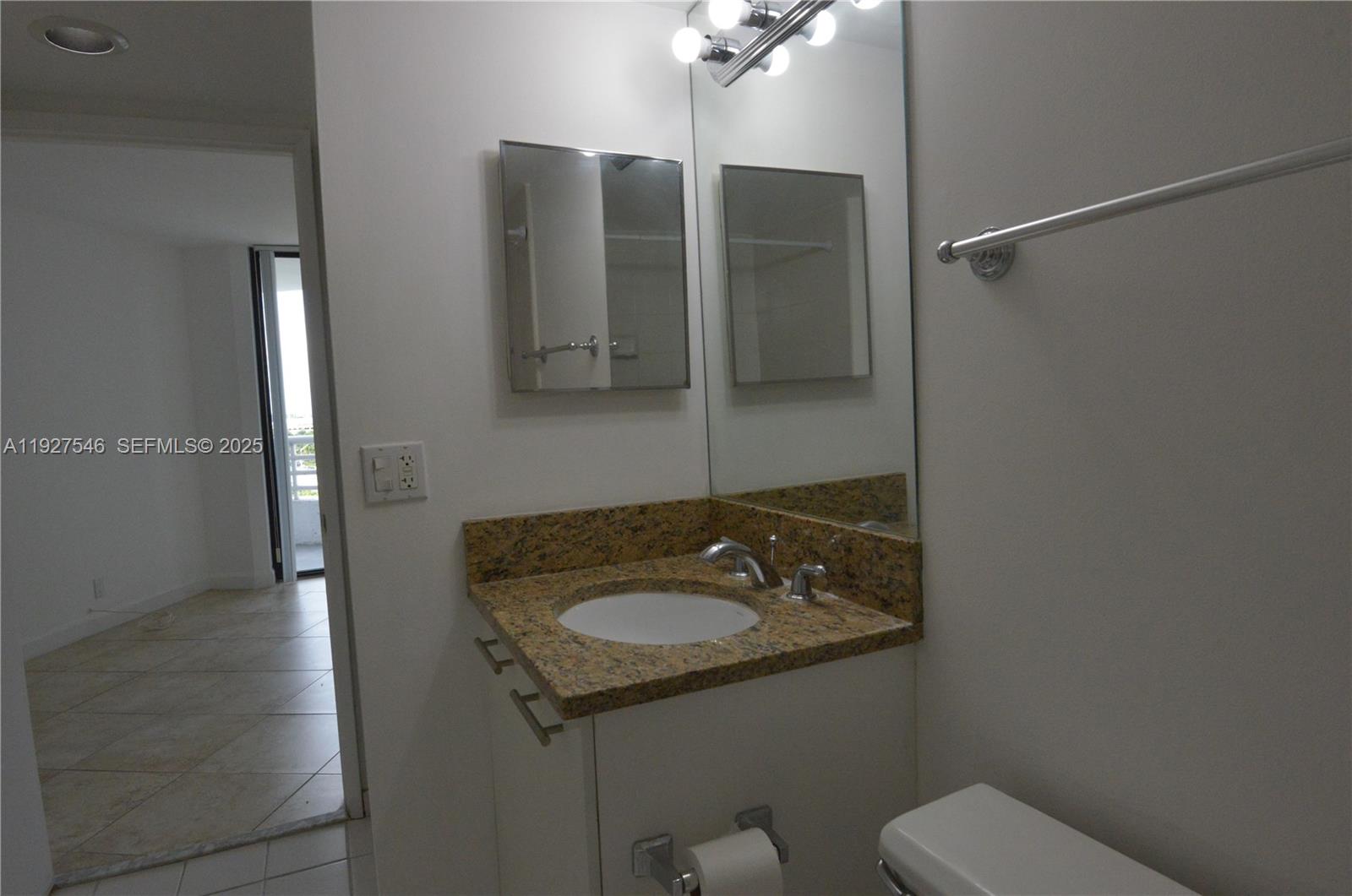 3300 NE 192nd St #903 Aventura, FL 33180