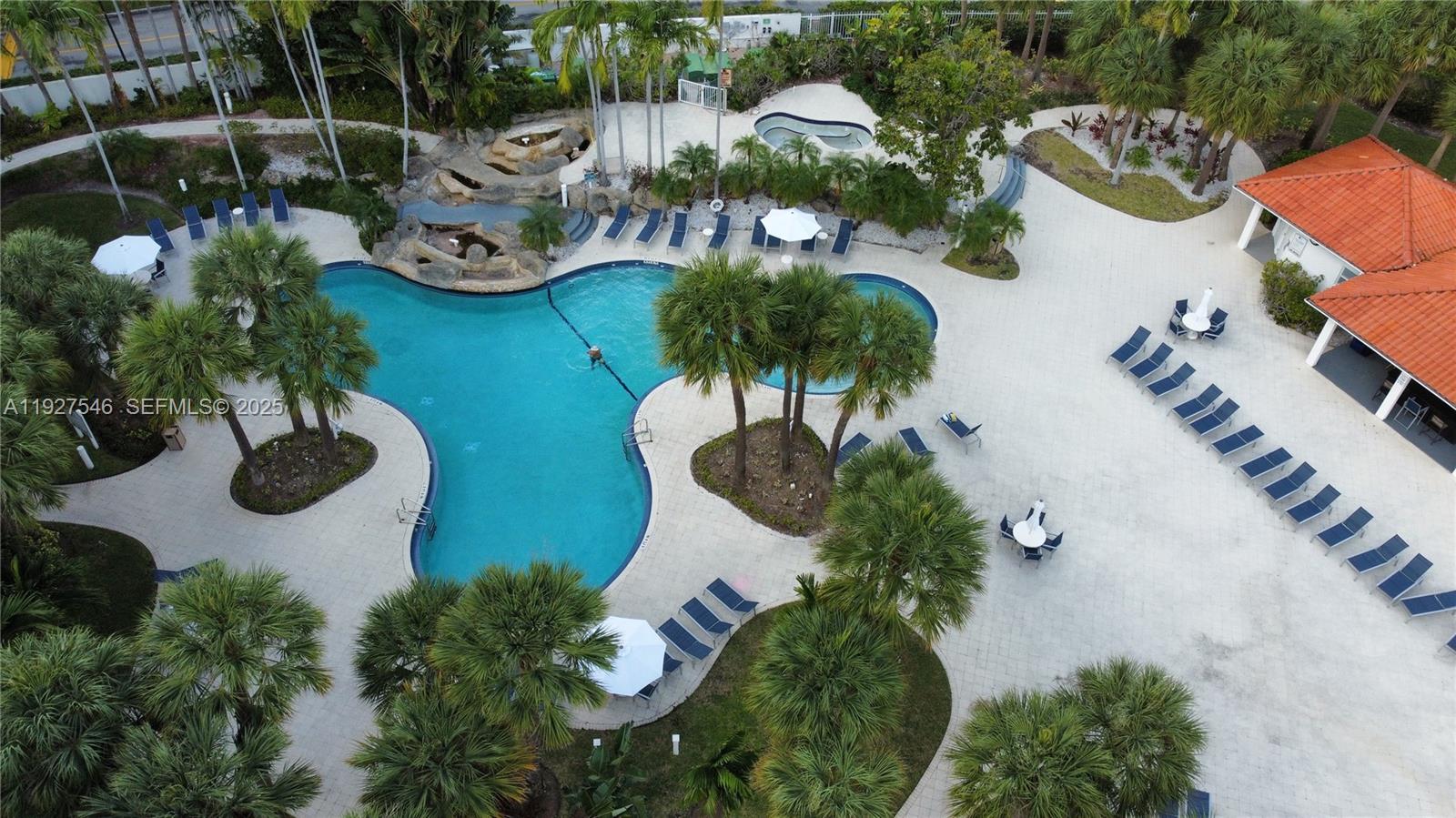 3300 NE 192nd St #903 Aventura, FL 33180