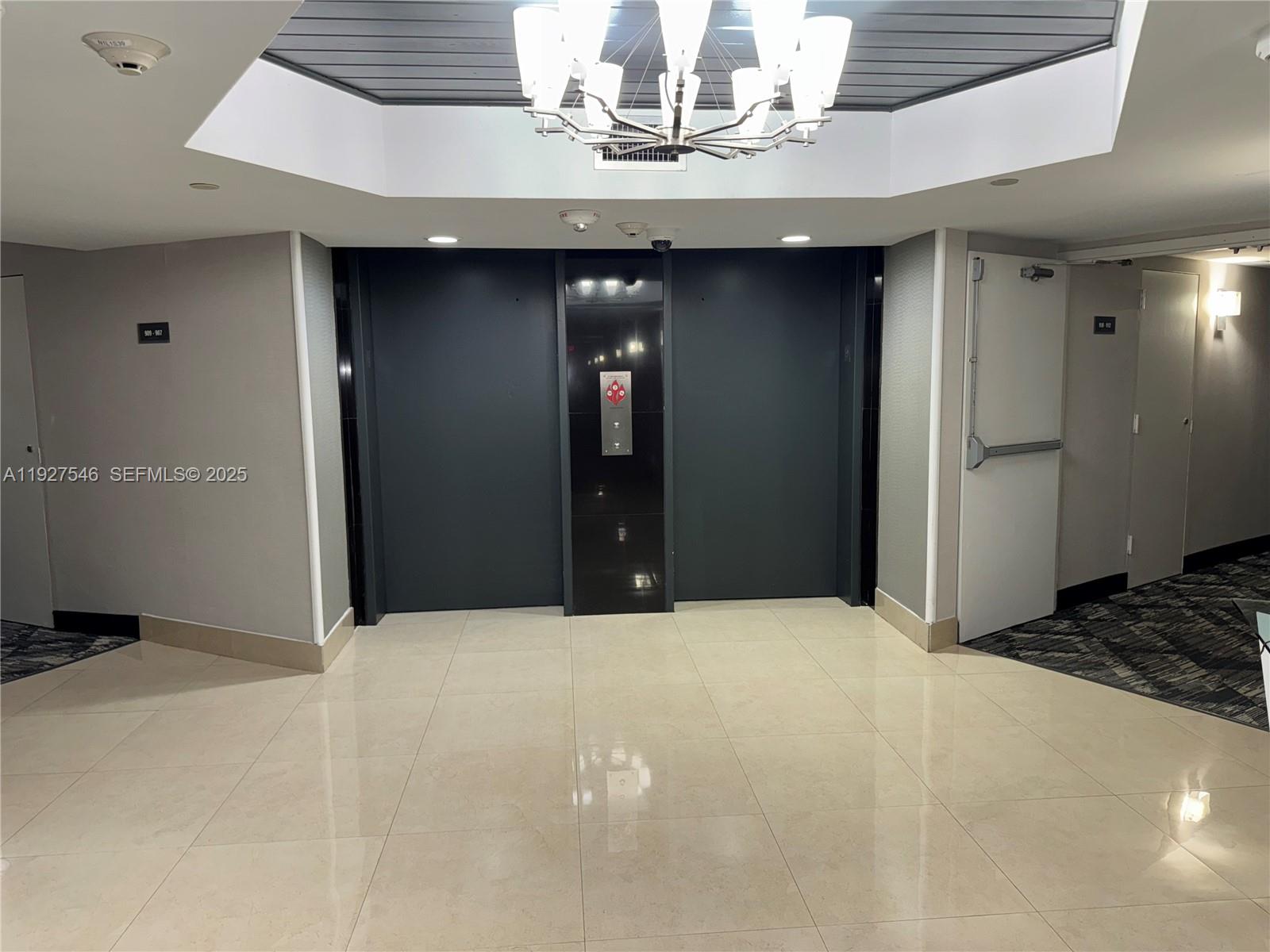 3300 NE 192nd St #903 Aventura, FL 33180