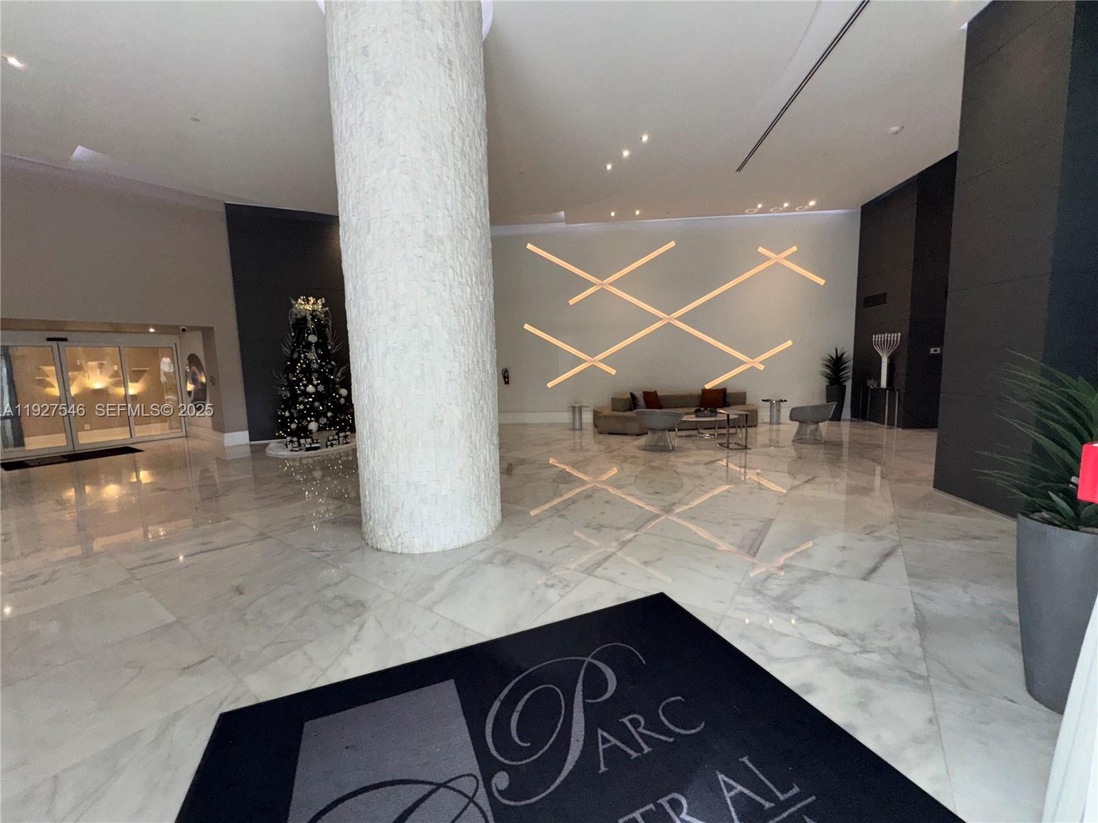 3300 NE 192nd St #903 Aventura, FL 33180