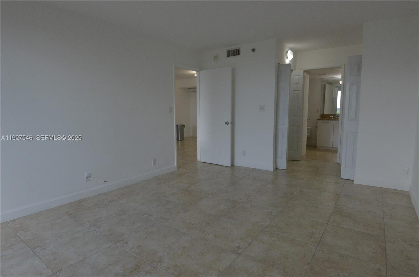 3300 NE 192nd St #903 Aventura, FL 33180