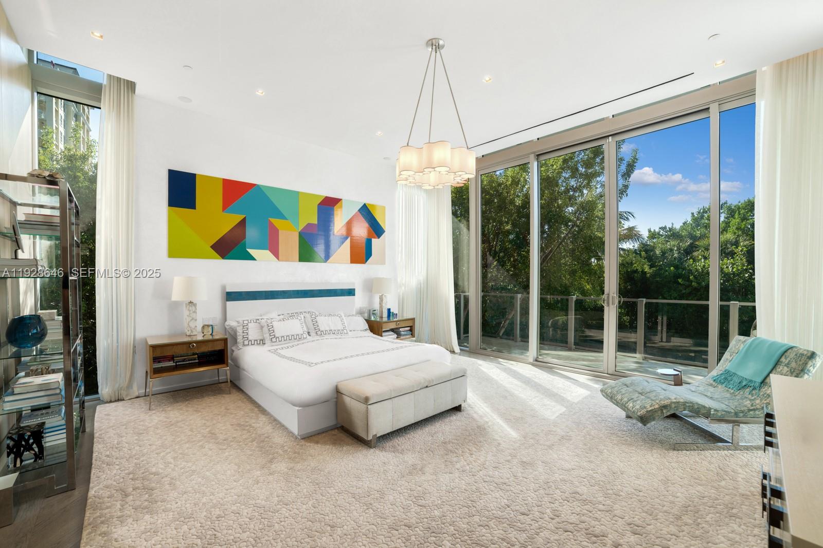 111 Reef Ln Key Biscayne, FL 33149