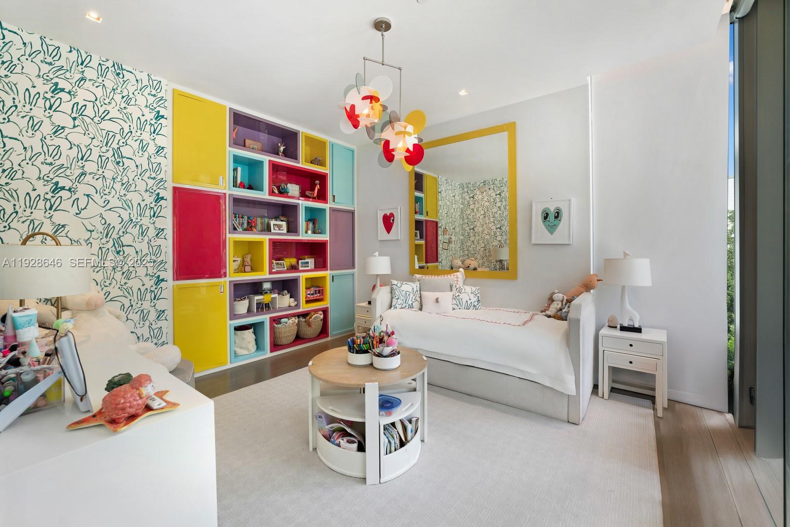 111 Reef Ln Key Biscayne, FL 33149