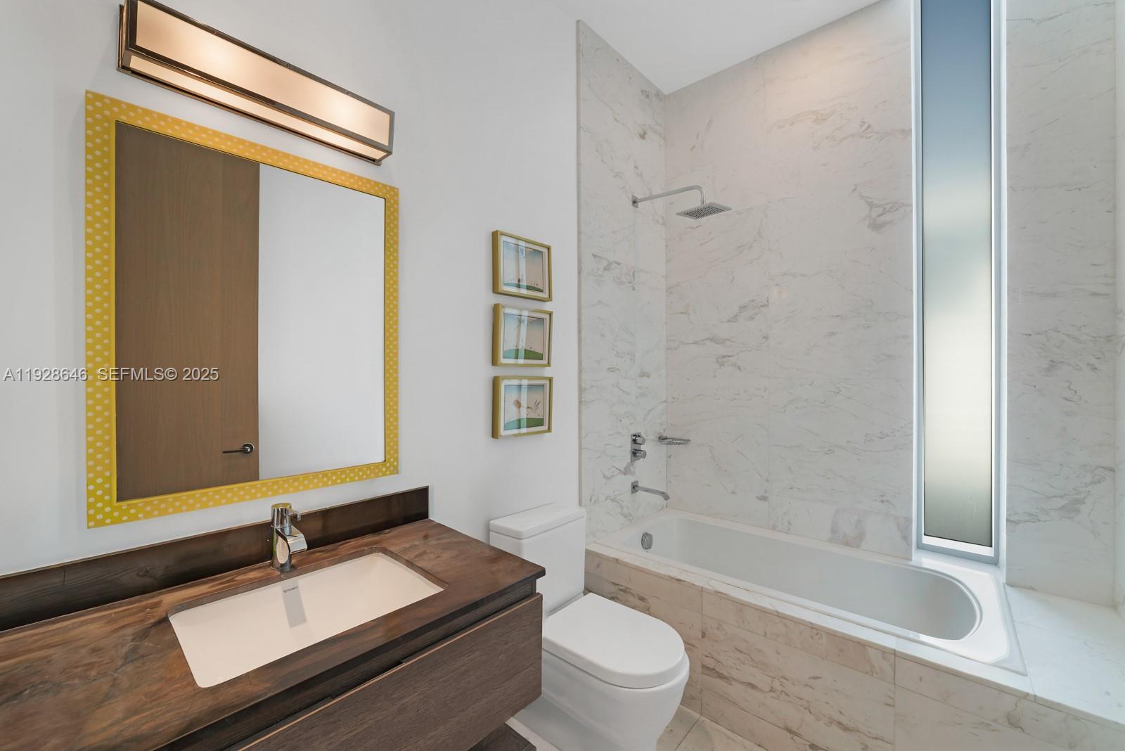 111 Reef Ln Key Biscayne, FL 33149