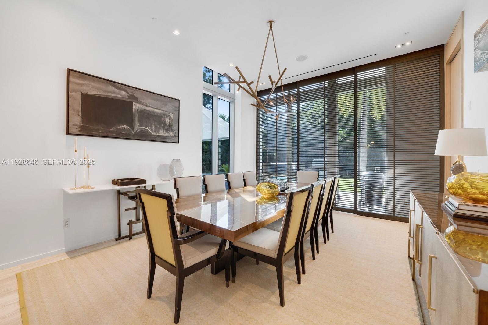 111 Reef Ln Key Biscayne, FL 33149