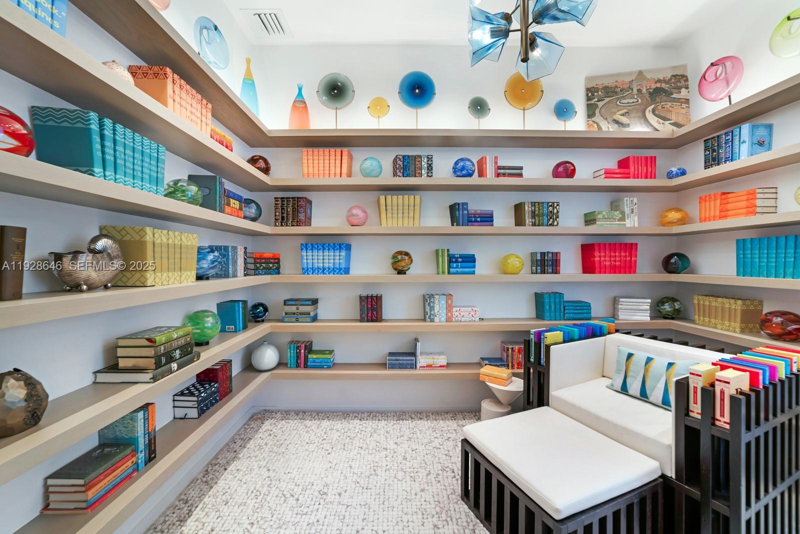 111 Reef Ln Key Biscayne, FL 33149