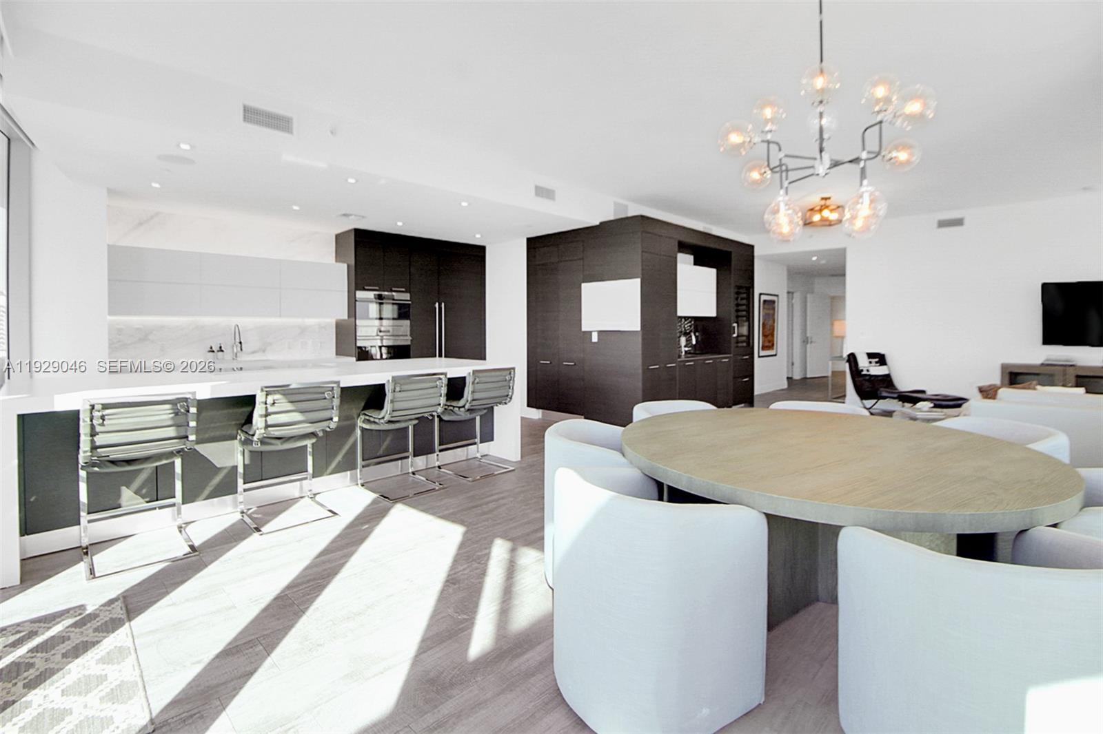 701 N Fort Lauderdale Bch Blvd #705 Fort Lauderdale, FL 33304