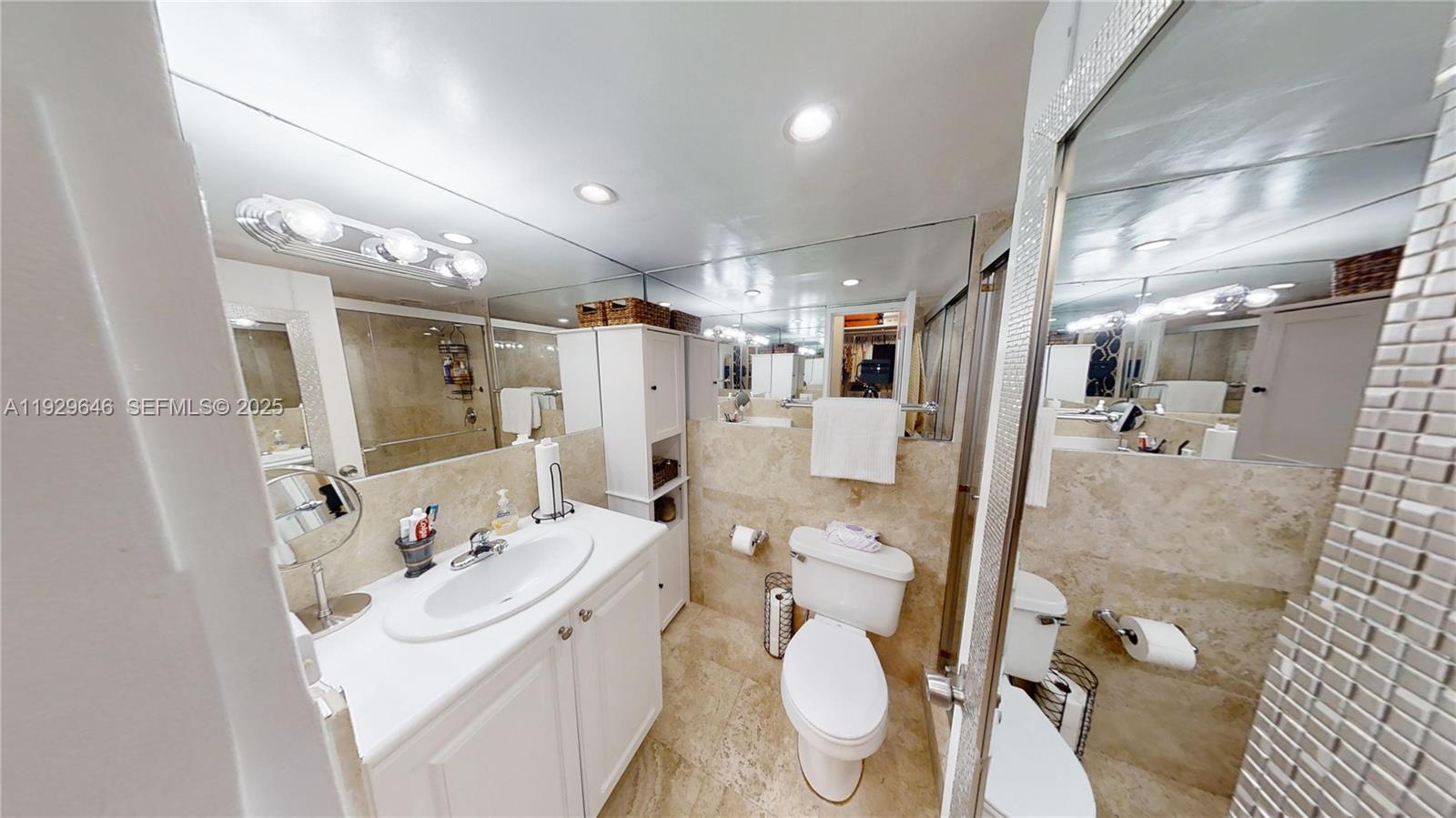 image South Bay Club9