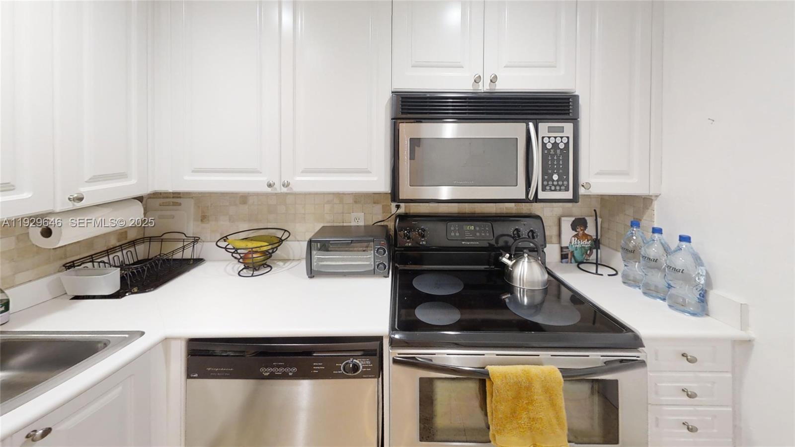 image South Bay Club14