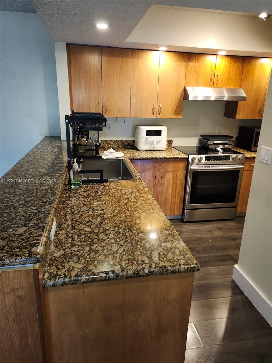 8540 SW 212th St #303