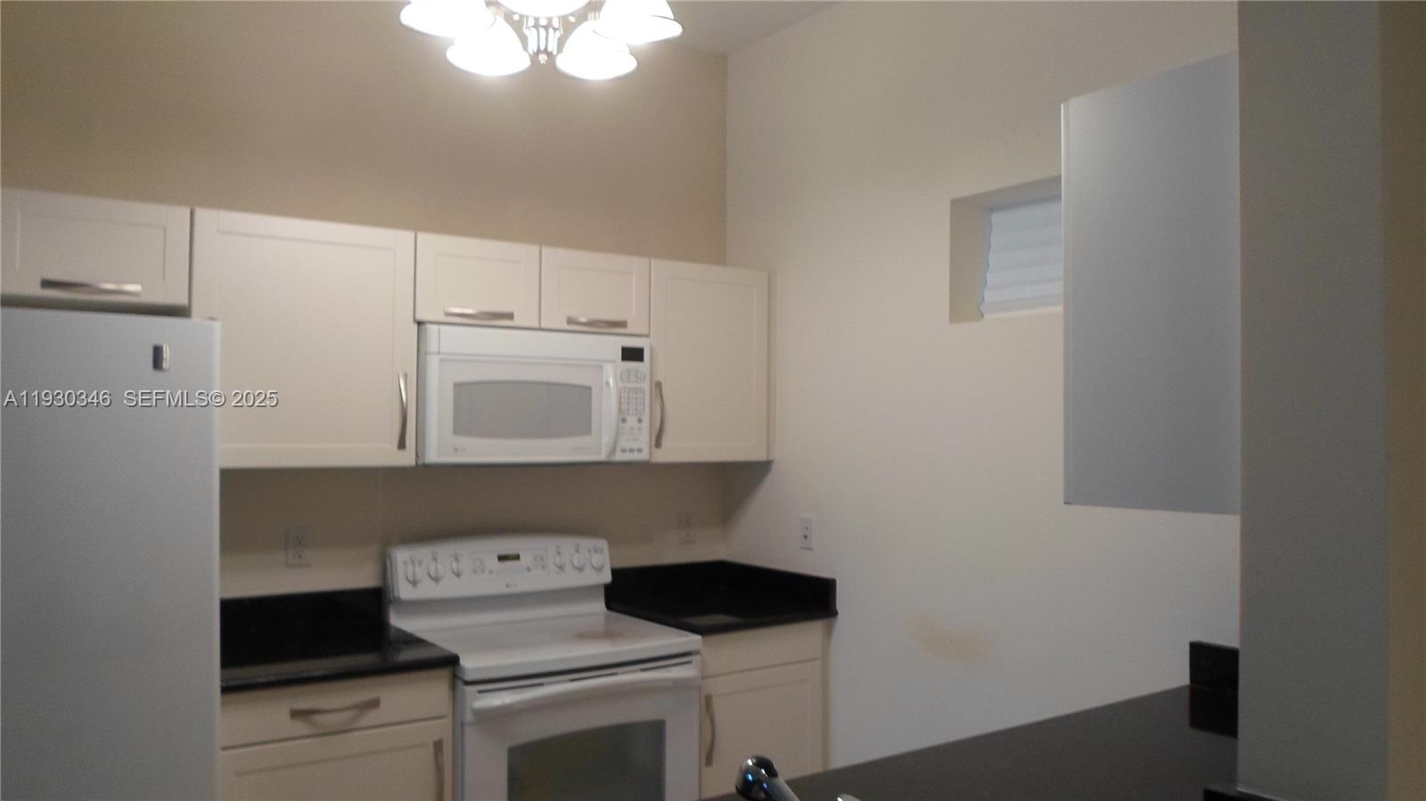 7275 SW 90th Way #G 611 Miami, FL 33156