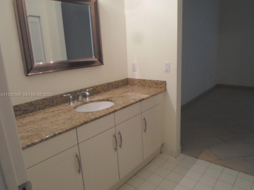 7275 SW 90th Way #G 611 Miami, FL 33156