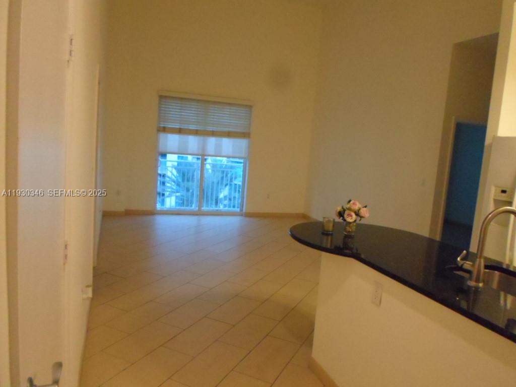 7275 SW 90th Way #G 611 Miami, FL 33156