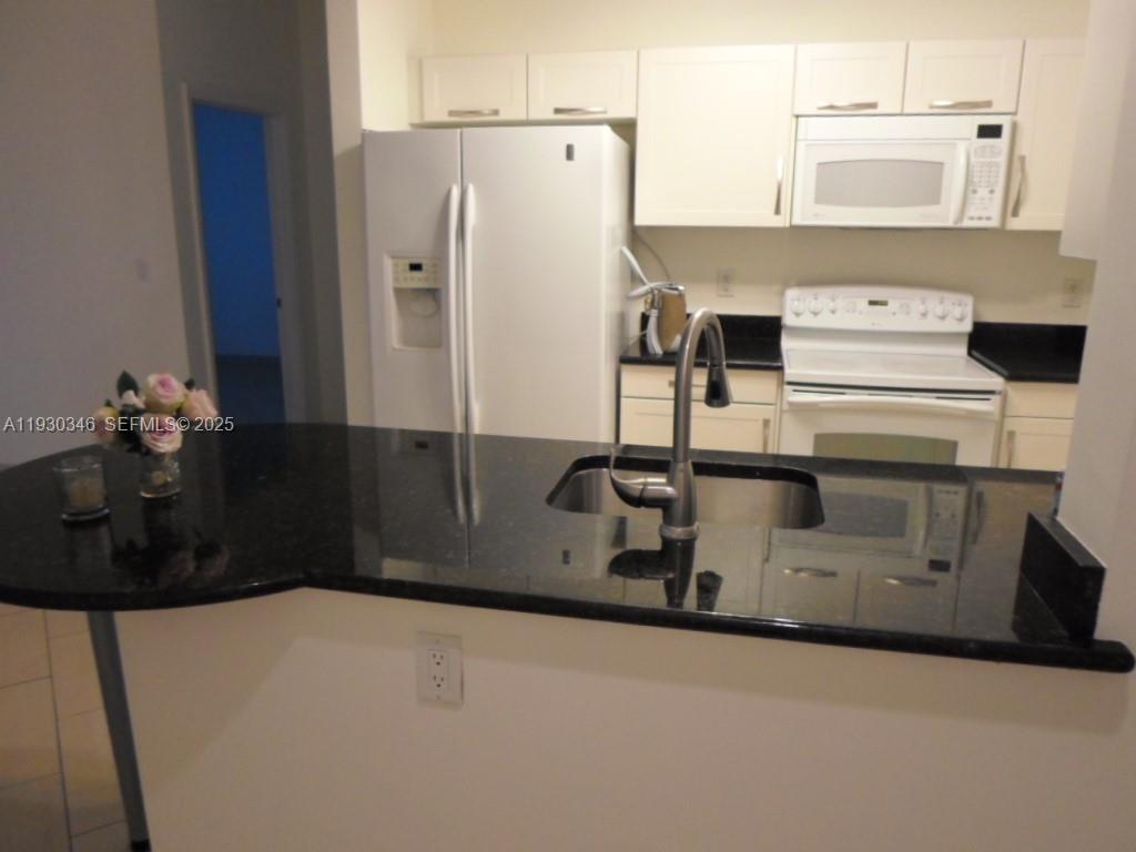 7275 SW 90th Way #G 611 Miami, FL 33156