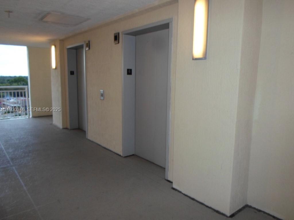 7275 SW 90th Way #G 611 Miami, FL 33156