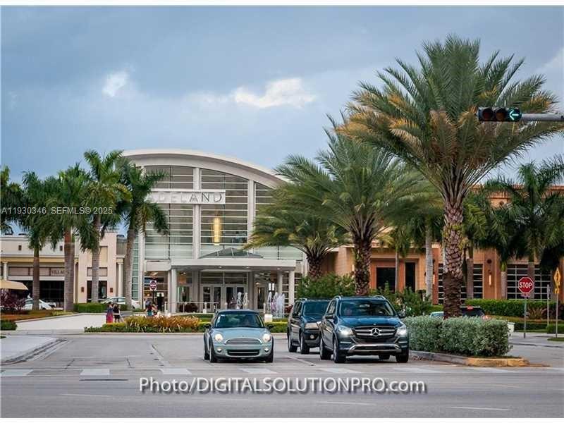 7275 SW 90th Way #G 611 Miami, FL 33156