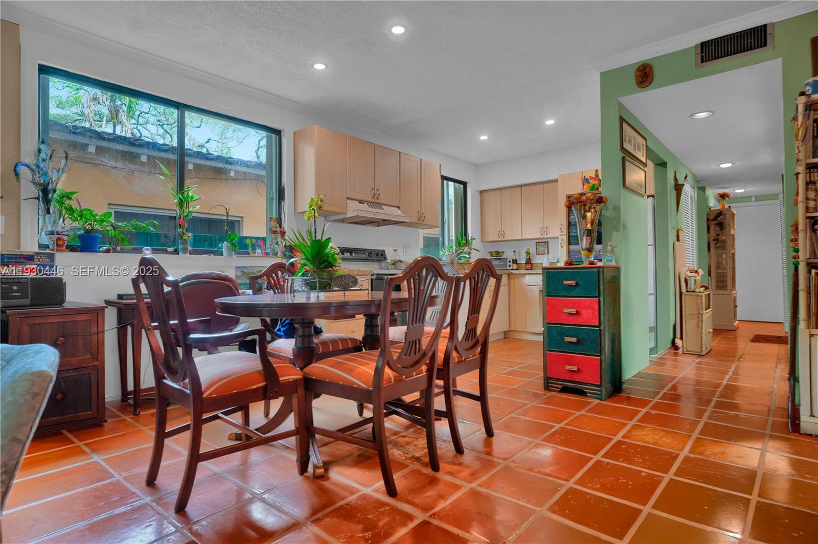 2790 SW 22nd Ave Miami, FL 33133