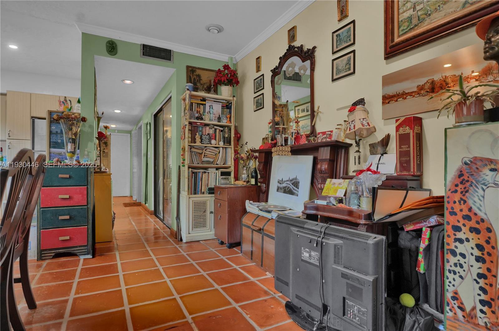 2790 SW 22nd Ave Miami, FL 33133