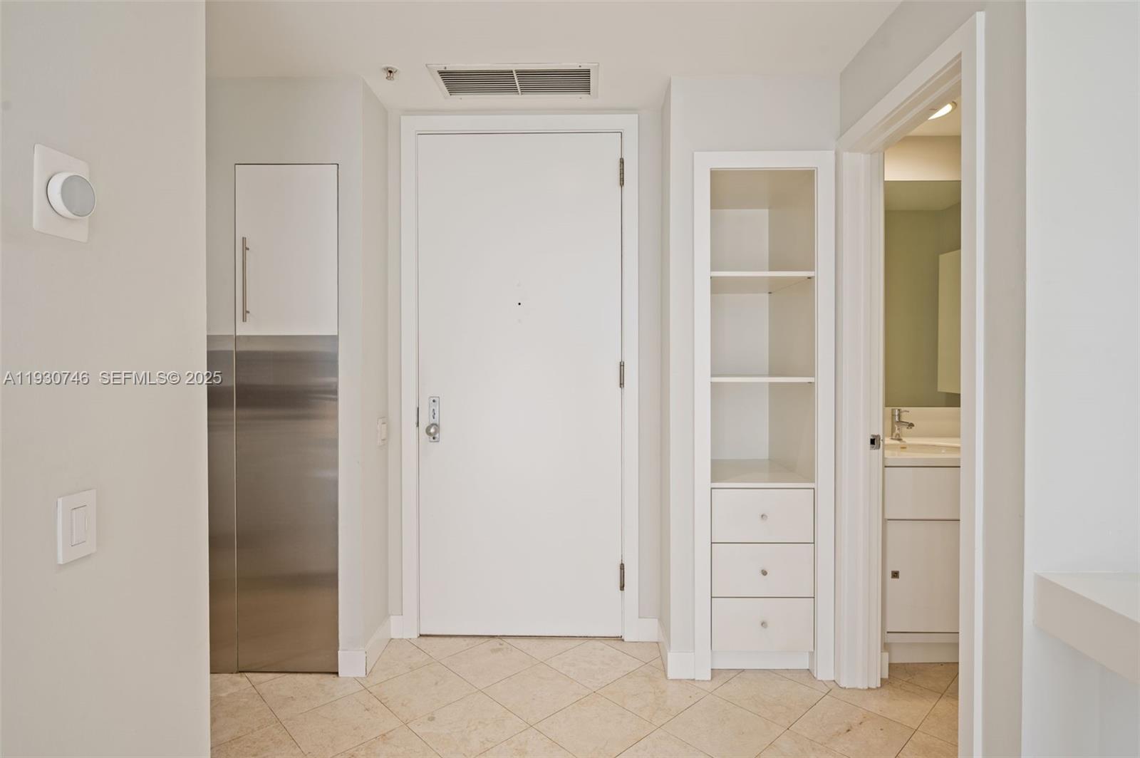 888 Brickell Key Dr #601