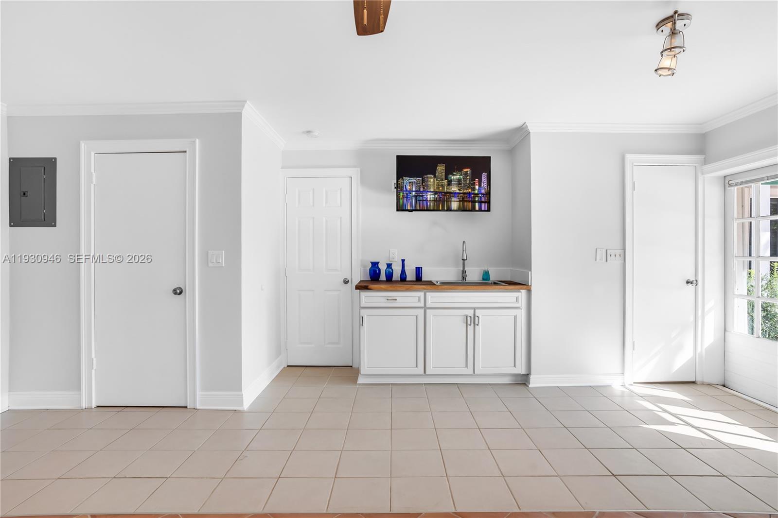 1344 Seabreeze Blvd Fort Lauderdale, FL 33316