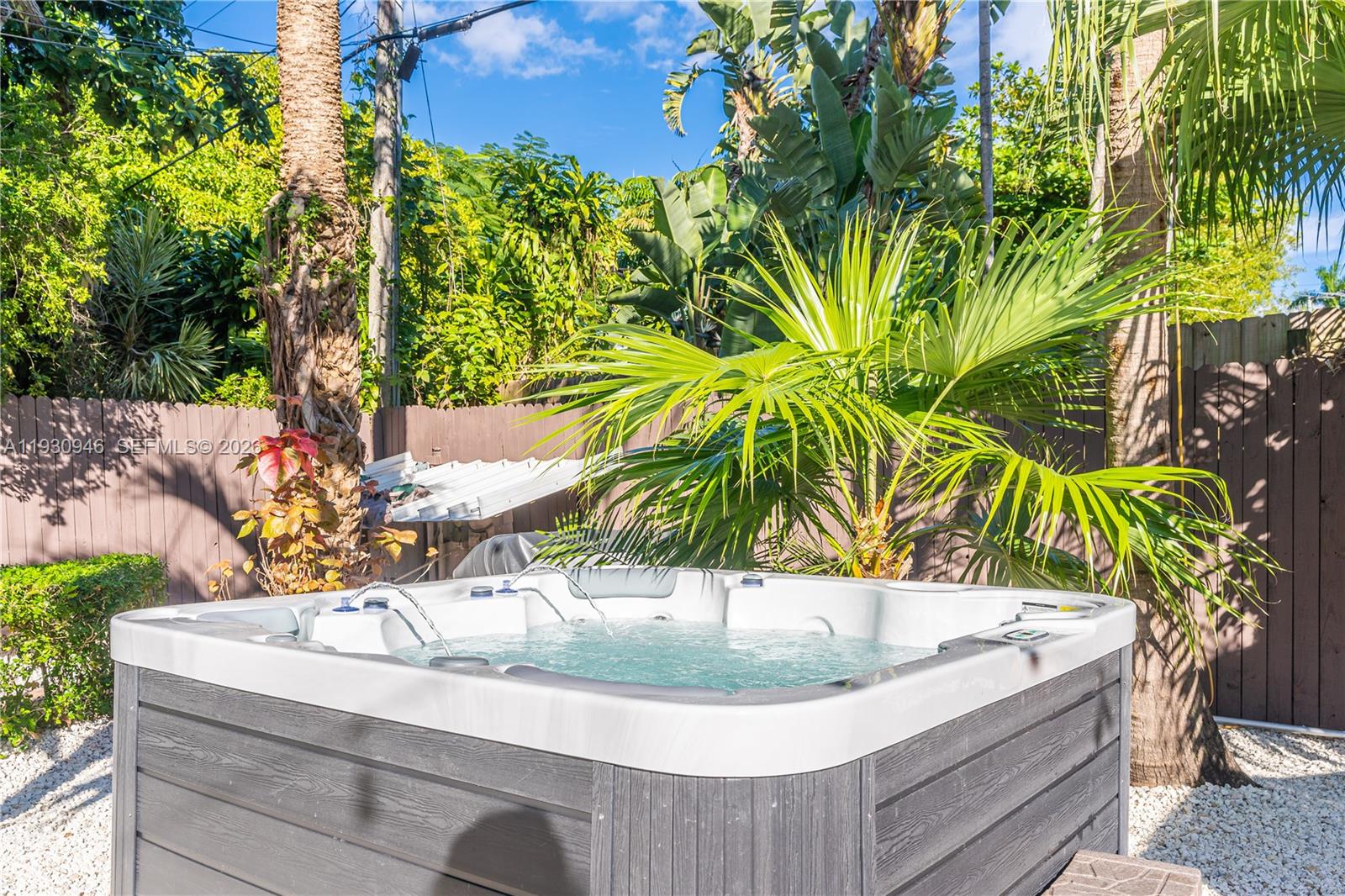 1344 Seabreeze Blvd Fort Lauderdale, FL 33316