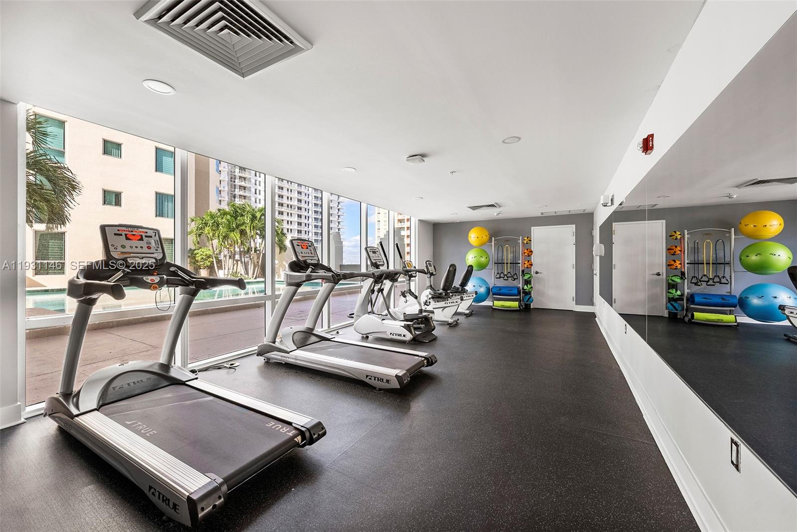 9066 SW 73rd Ct #405 Miami, FL 33156