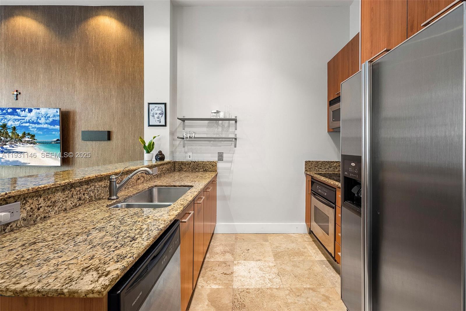 9066 SW 73rd Ct #405 Miami, FL 33156