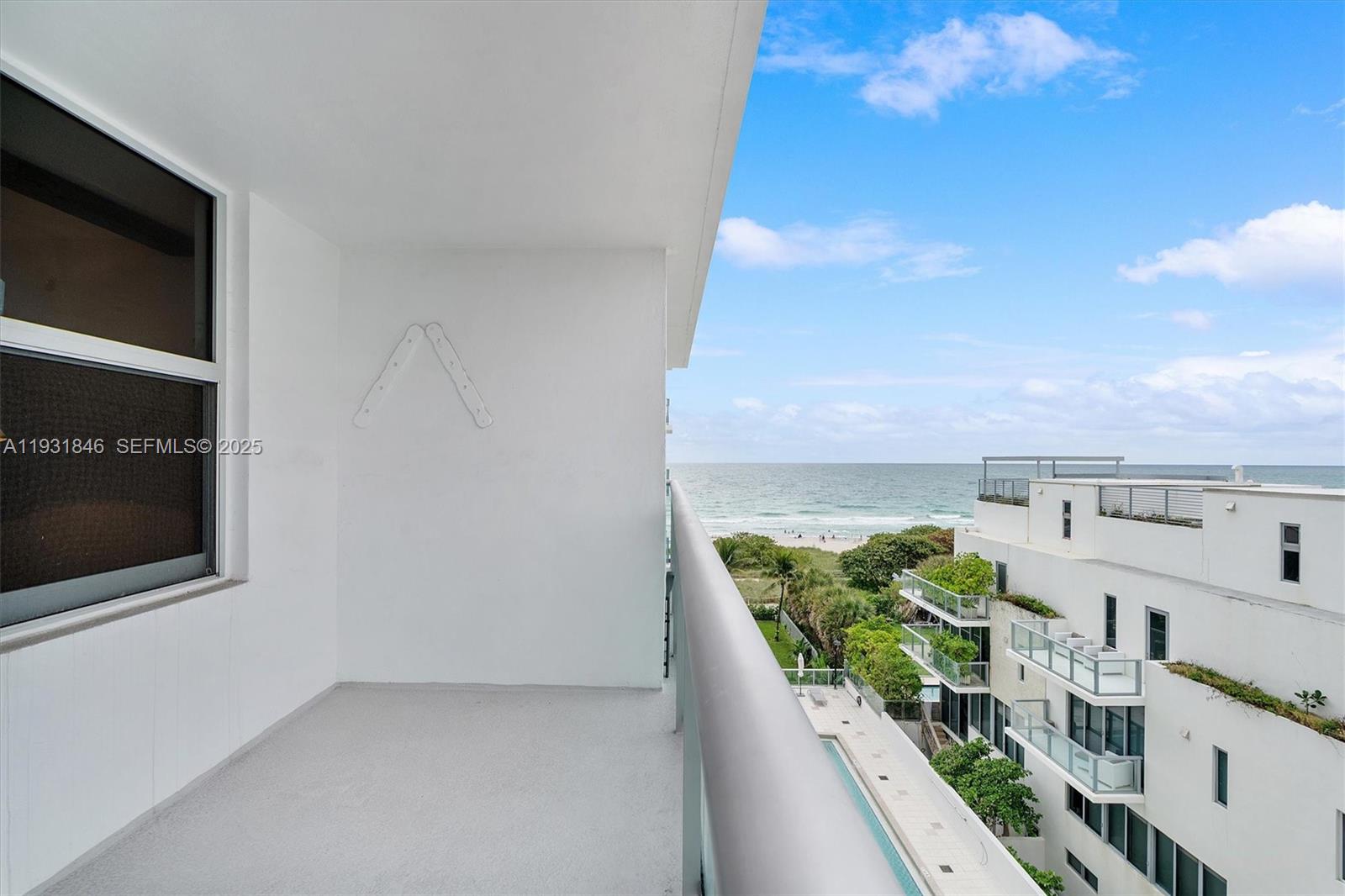 9511 Collins Ave #606 Surfside, FL 33154