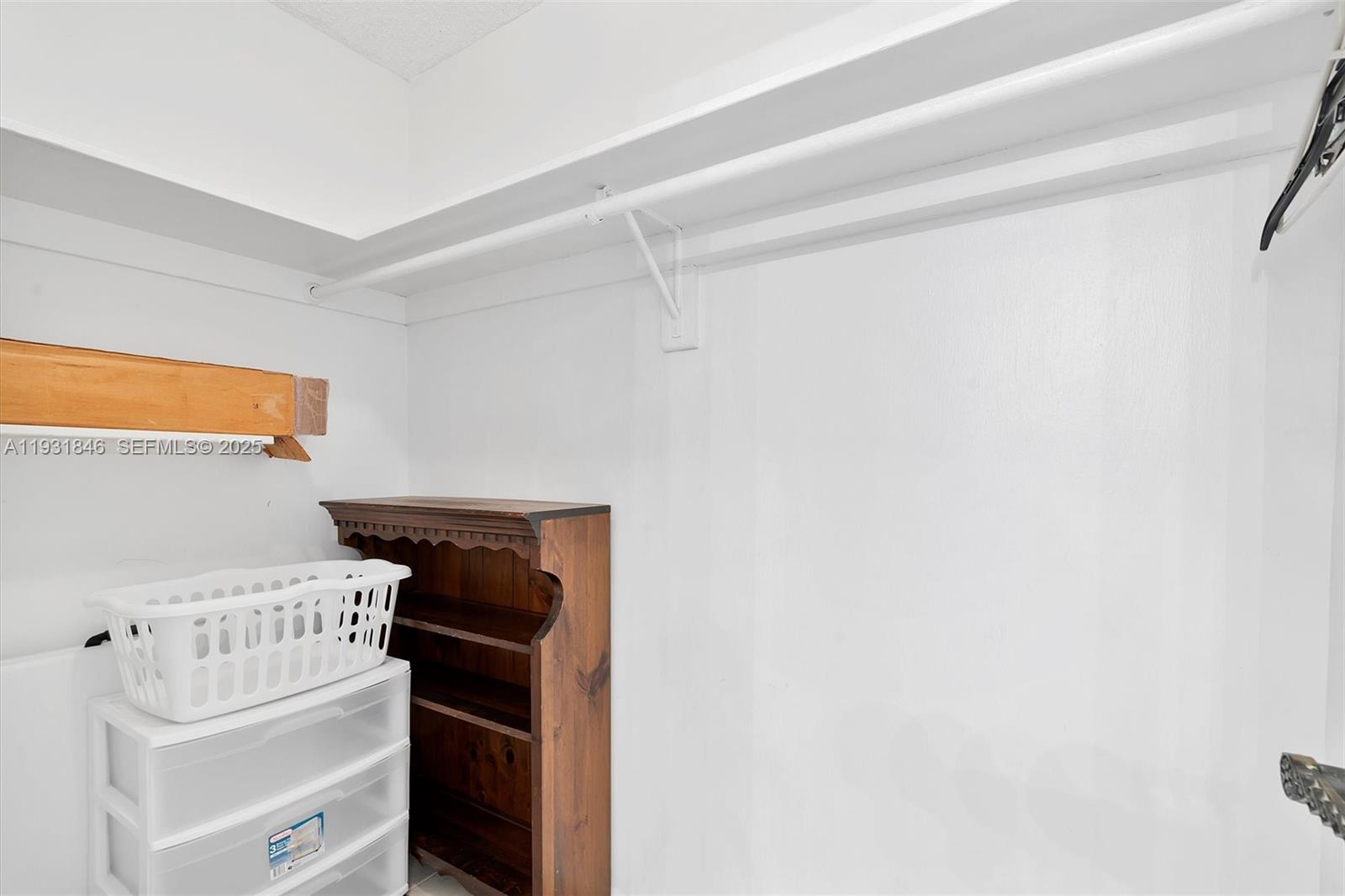 9511 Collins Ave #606 Surfside, FL 33154