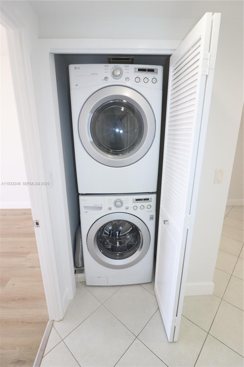 image Emerald Bay at Key Colony23