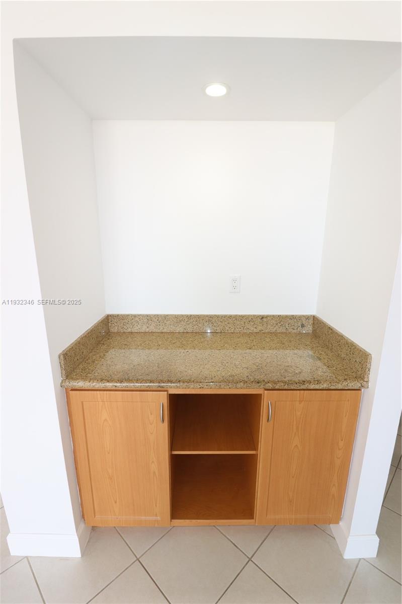 image Emerald Bay at Key Colony7