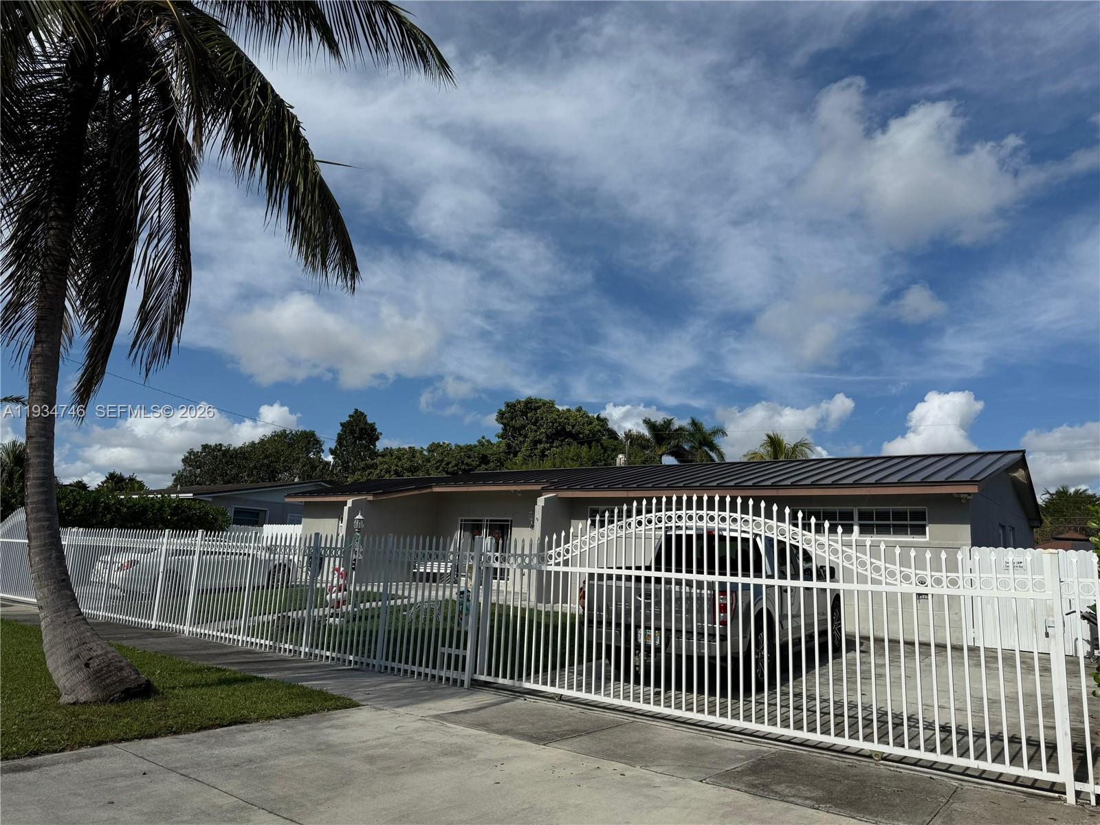 11321 SW 176th St Miami, FL 33157